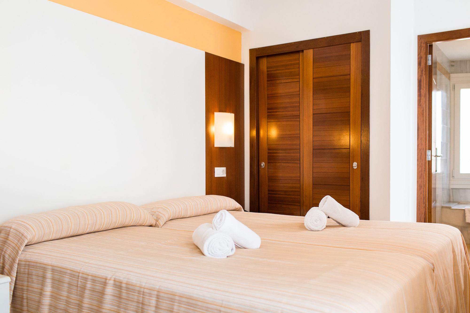 Sagitario Hostal Ciutadella Ciutadella  Zewnętrze zdjęcie